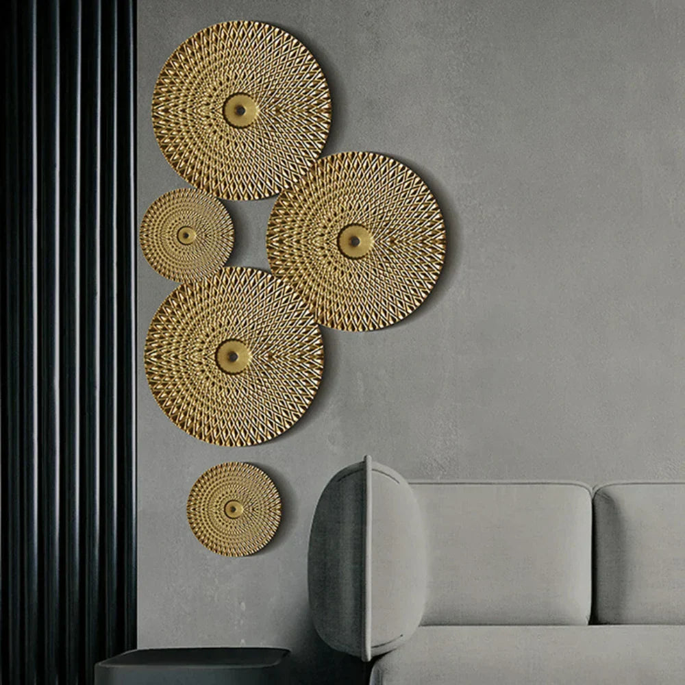 Elegant Gold Wall Decoration Frame