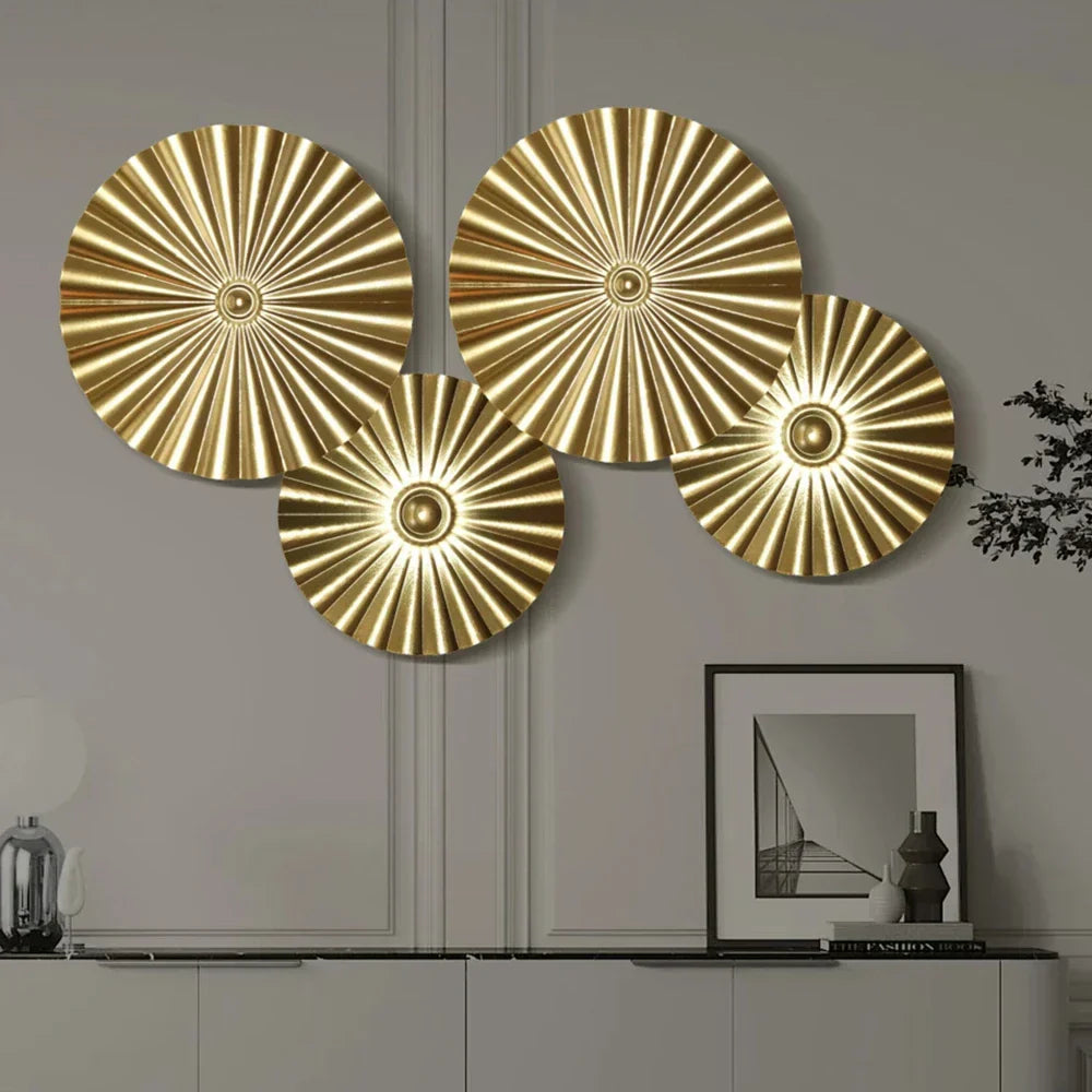 Elegant Gold Wall Decoration Frame