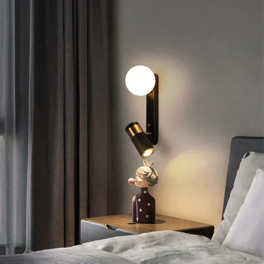 Contemporary Slim Wall Lamp - Luxicro