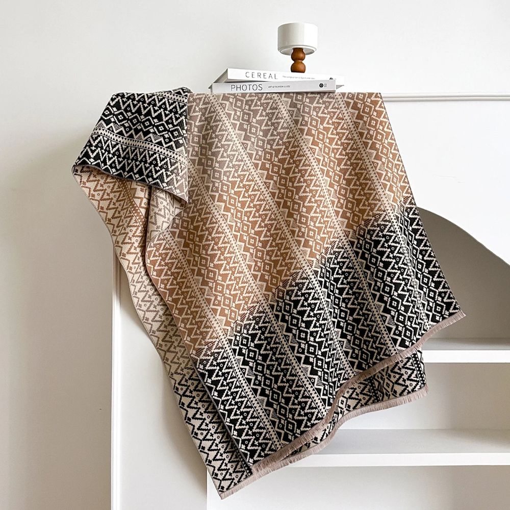Cozy Plaid Knitted Winter Scarf