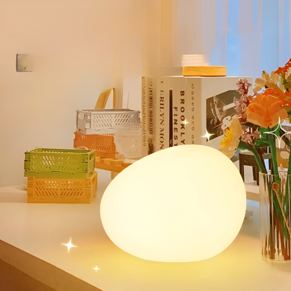 Simple Contemporary Metal Table Lamp