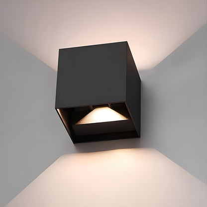 Simple Dimmable LED Wall Lamp Modern Design