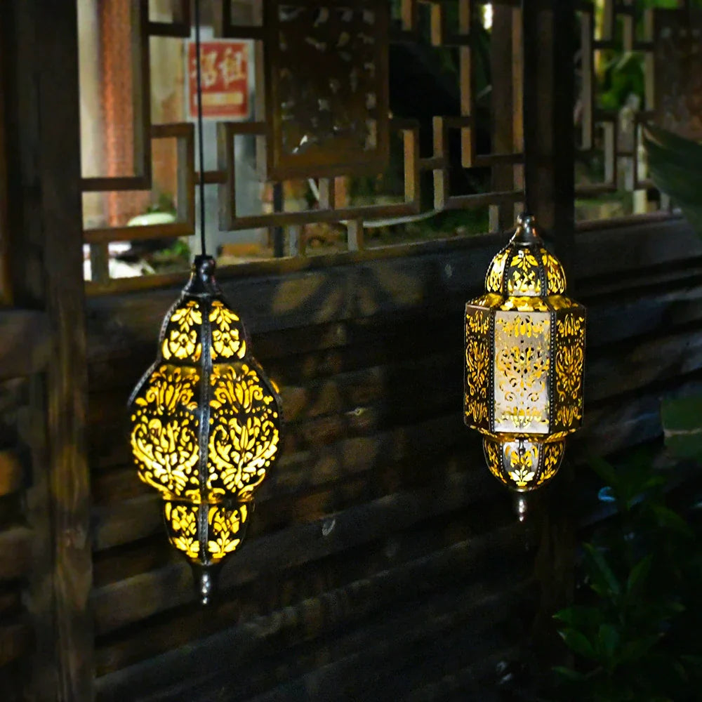 Decorative Solar Pendant Lantern Garden Outdoor Light