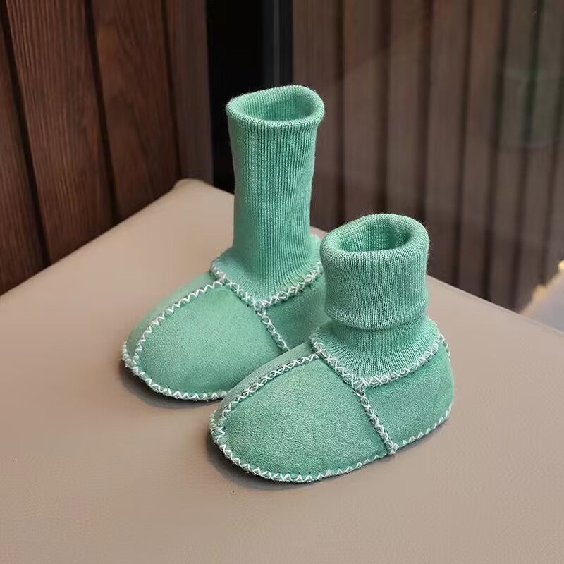 Cozy Baby Booties with Fleece Inside