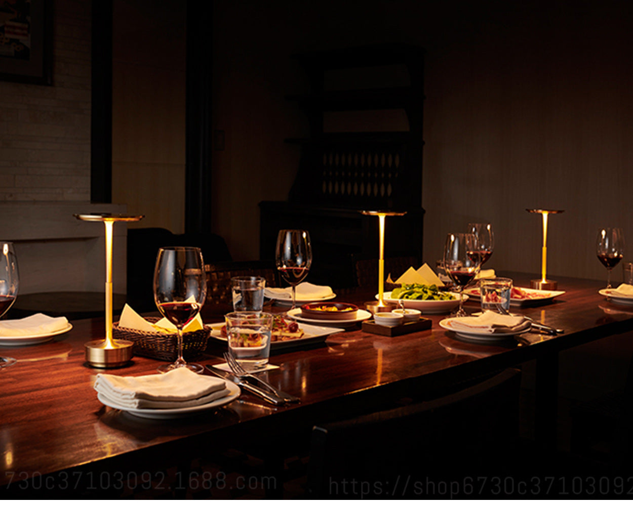 Adjustable Bright USB Table Lamp