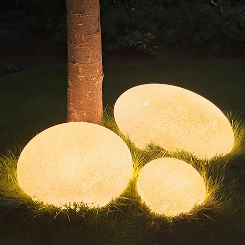 Durable Outdoor LED Garden Light Waterproof Solar Powered - Luxicro
