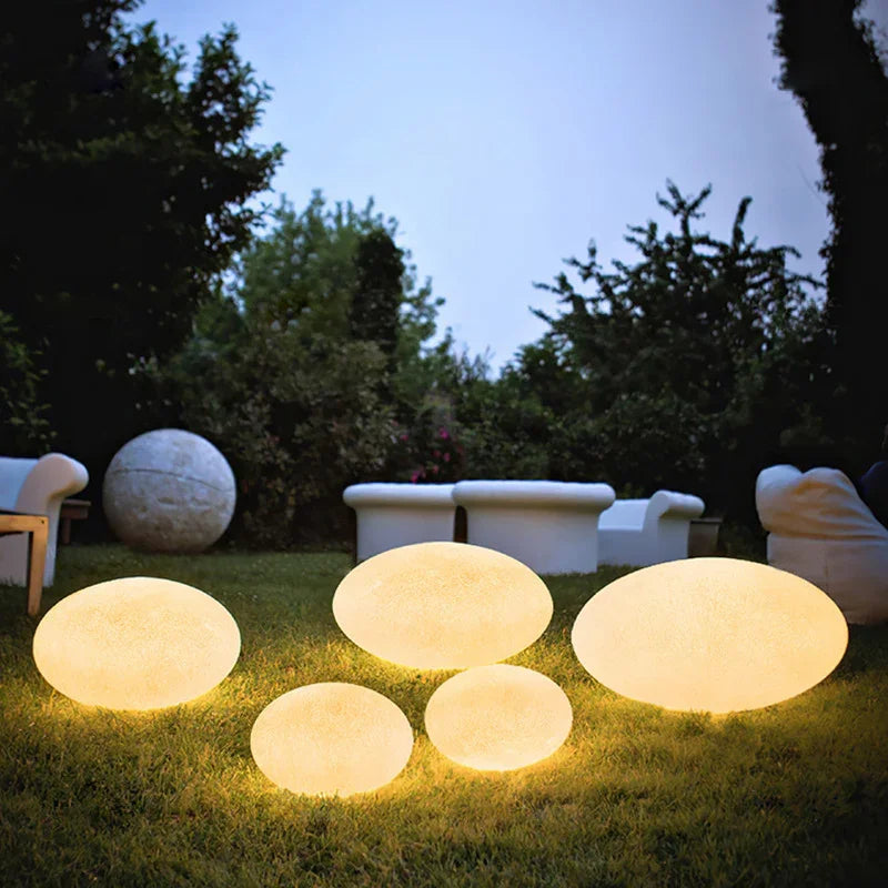 Durable Outdoor LED Garden Light Waterproof Solar Powered
