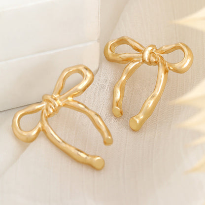 Small Ribbon Dangle Earrings