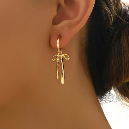 Small Dainty Bow Stud Earrings