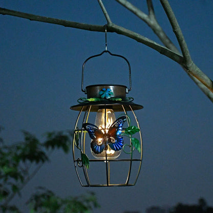Classic Outdoor Solar Powered Lantern - Luxicro