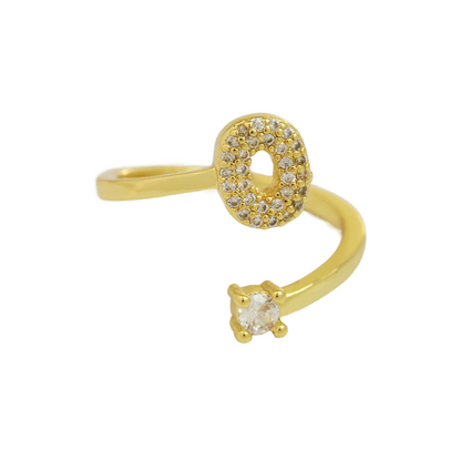 Elegant Glitter Initial Diamond Ring