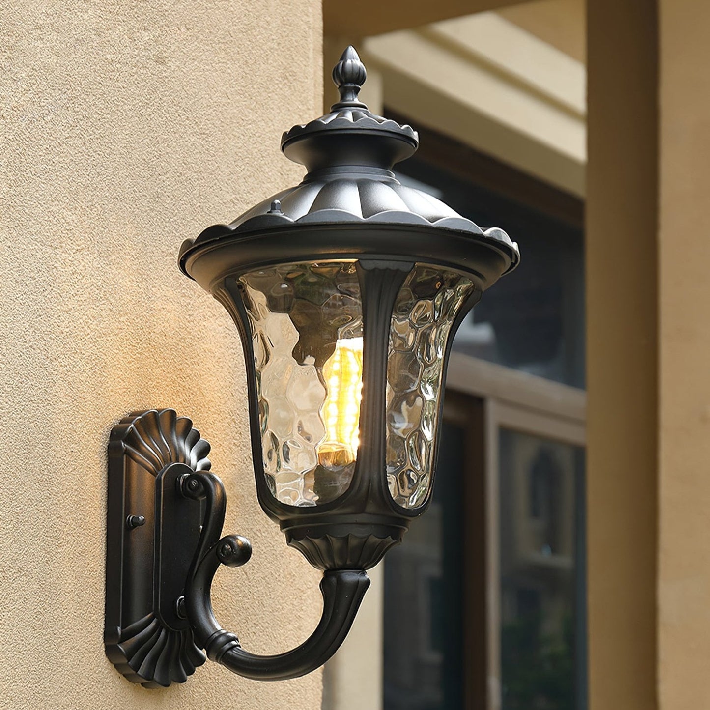 Outdoor Classic Exterior Wall Lamp Frosted Glass