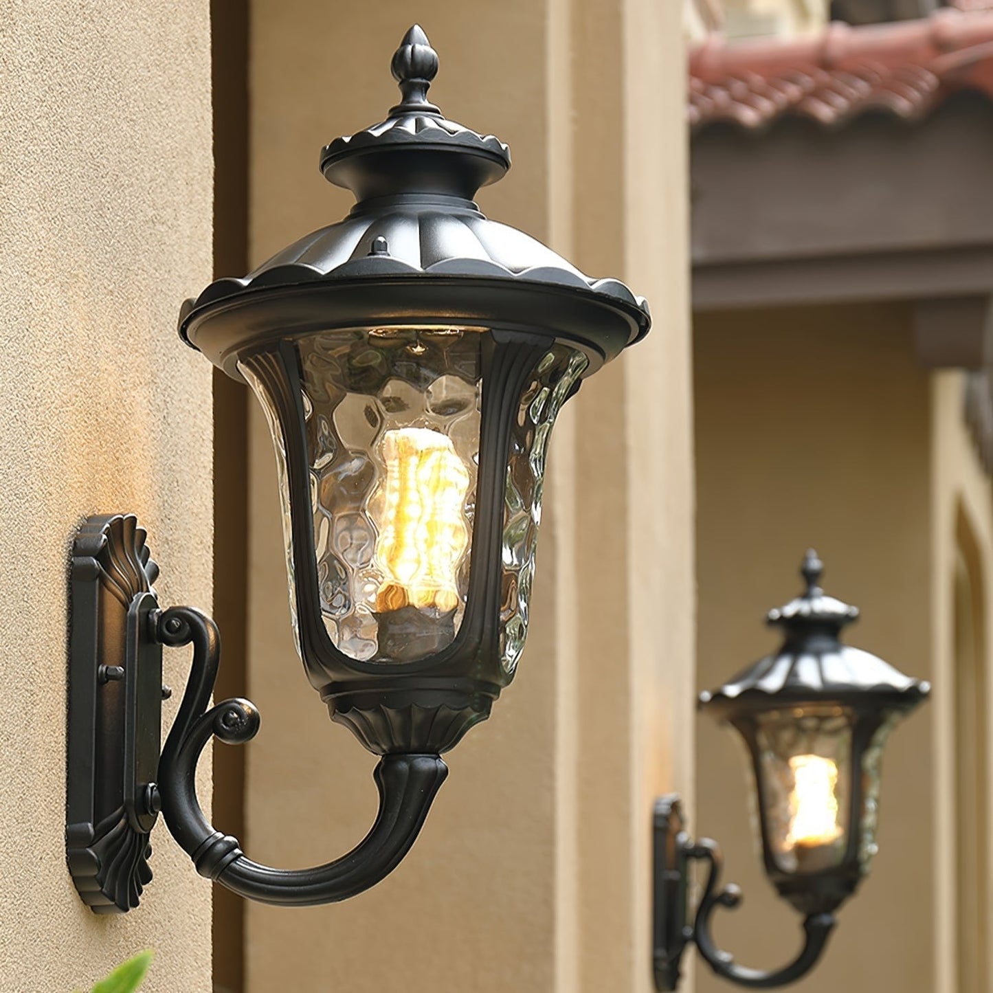 Outdoor Classic Exterior Wall Lamp Frosted Glass