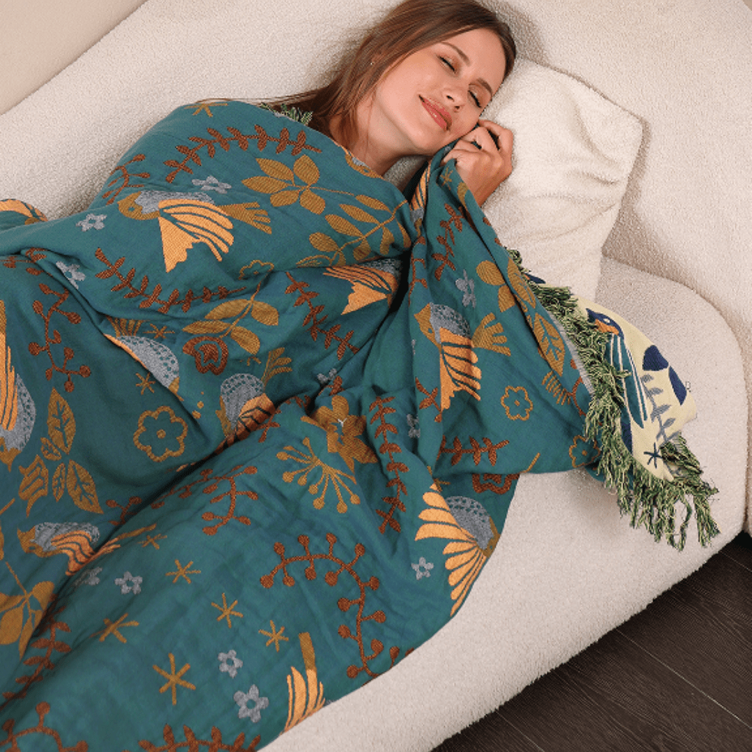 Cozy Reversible Bird Pattern Throw Blanket