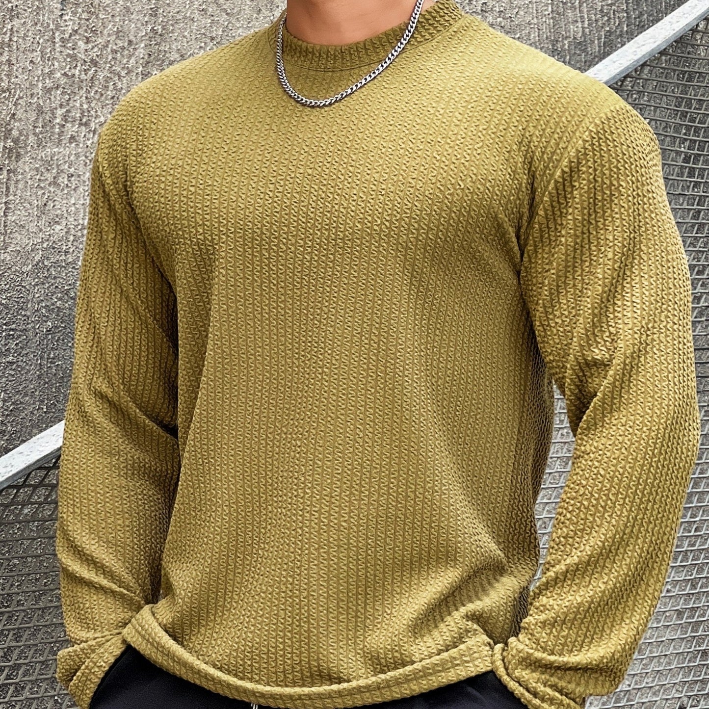 Breathable Athletic Fit Men's Sweatshirt