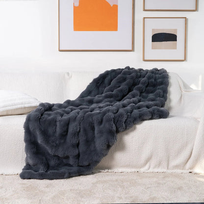 Soft Cozy Throw Blanket – Warm All-Season Design