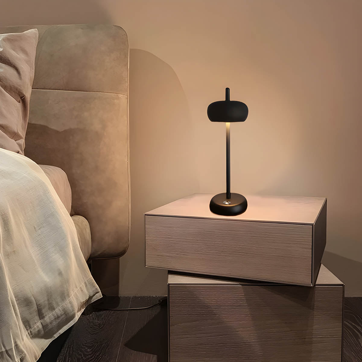 Modern White Desk Lamp