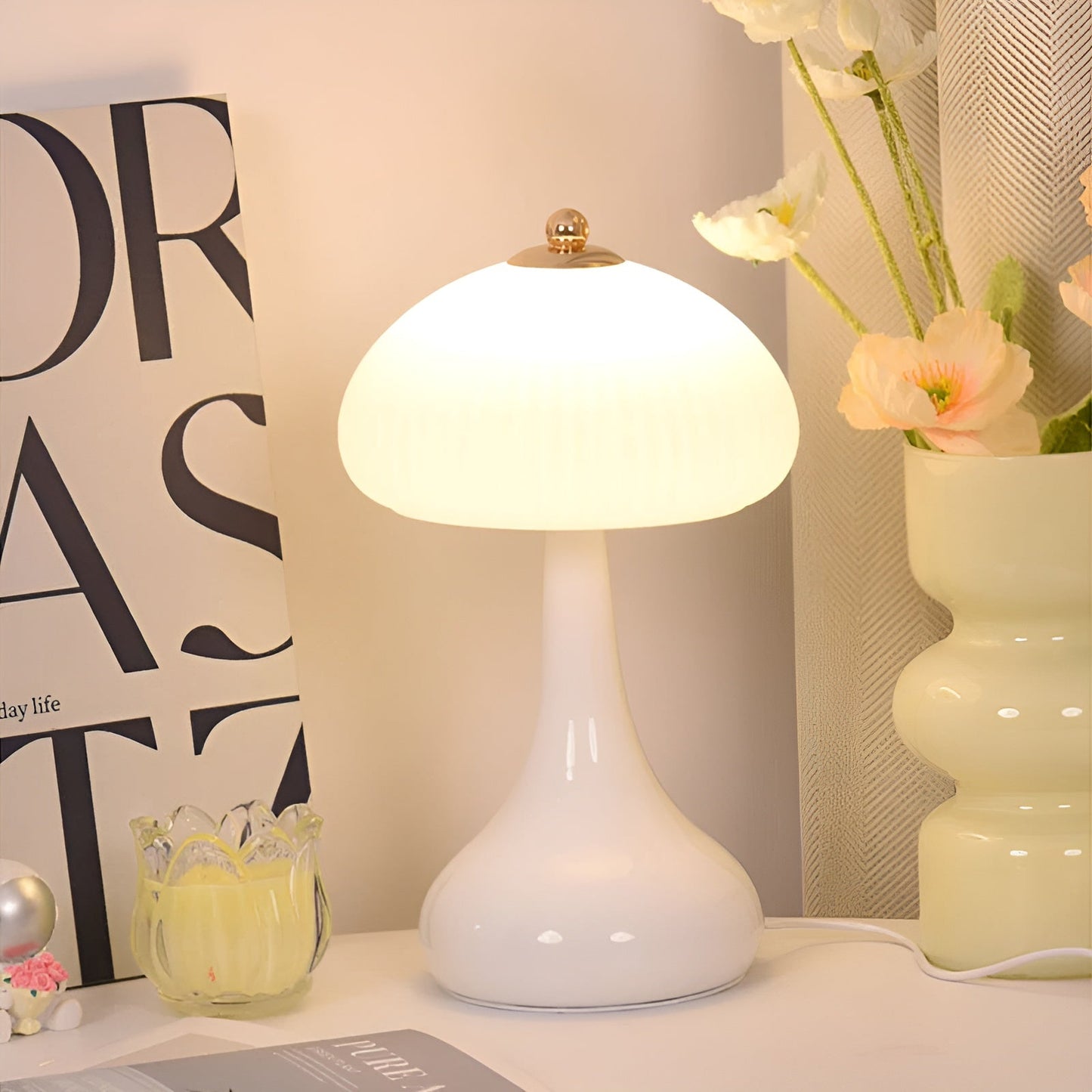 Traditional Dimmable Desk Lamp with LED Light