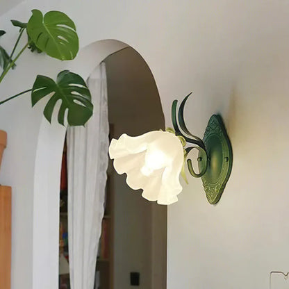 Beautiful Floral LED Wall Lamp