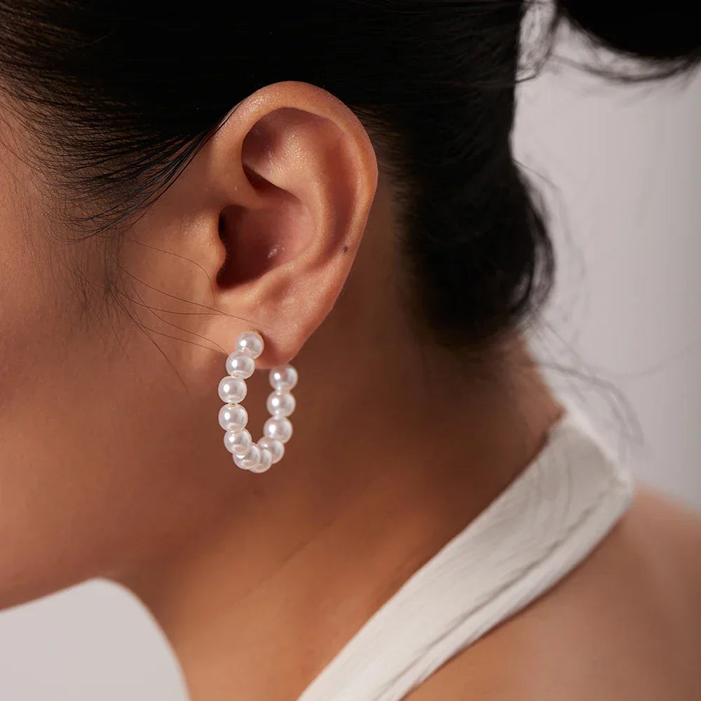 Elegant Simple White Pearl Stud Earrings