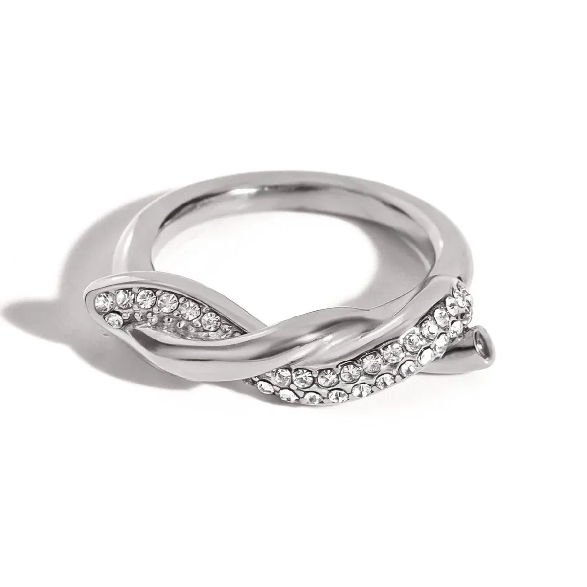 Luxurious Diamond Solitaire Engagement Ring