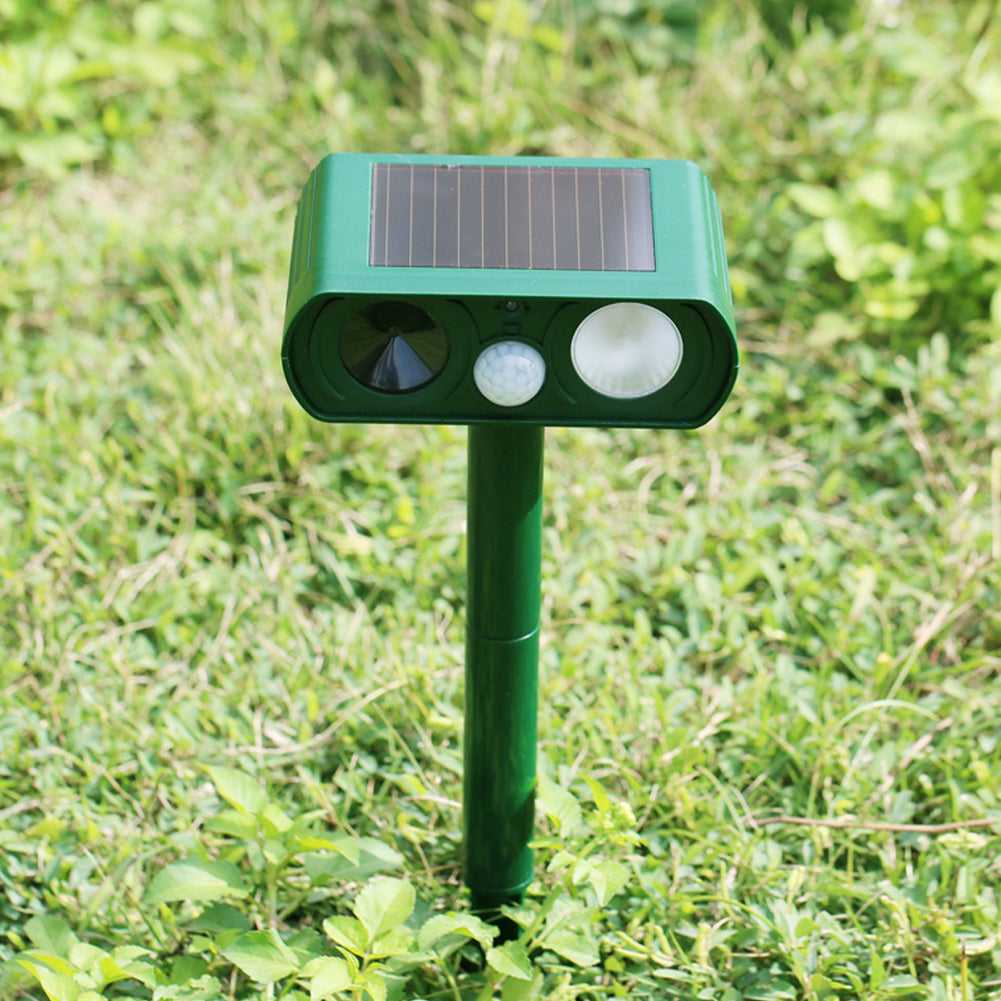 Wireless Motion Sensor Pest Repellent - Luxicro