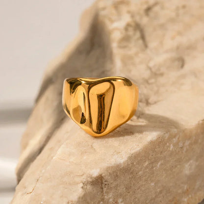 Vibrant Ocean Design Ring