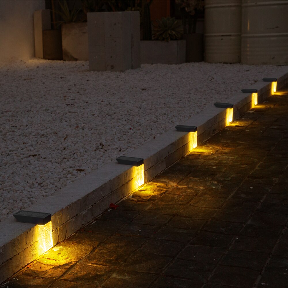 Bright Solar Powered Yard Lamp - Luxicro