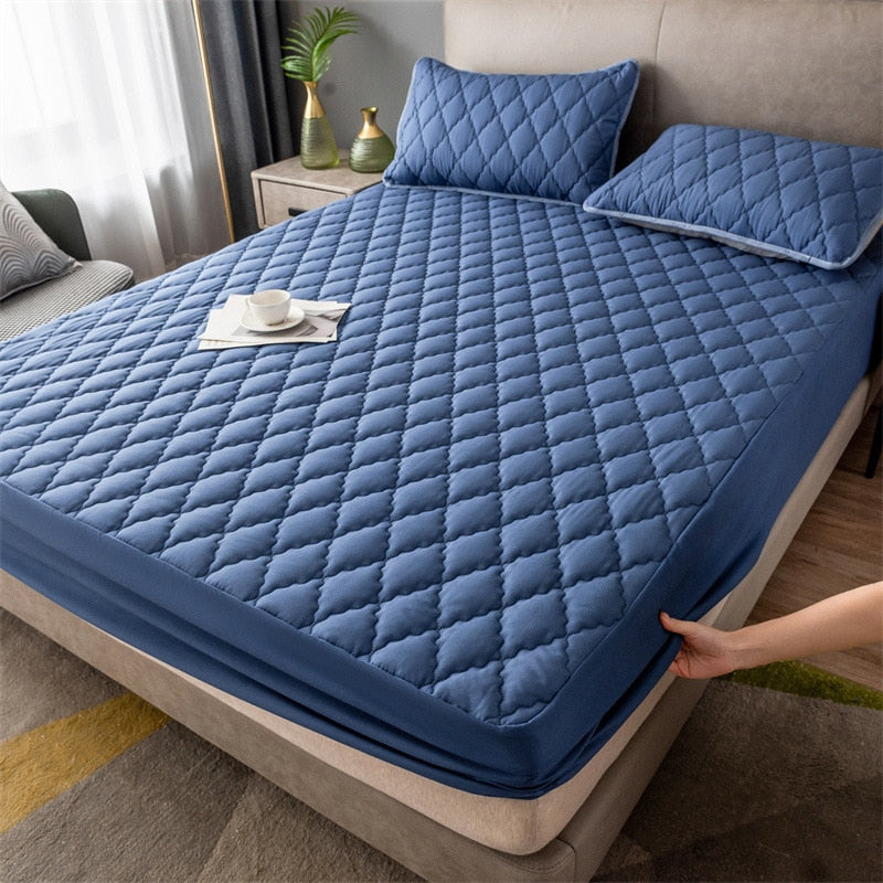 Cool Comfortable Bed Mattress Cover