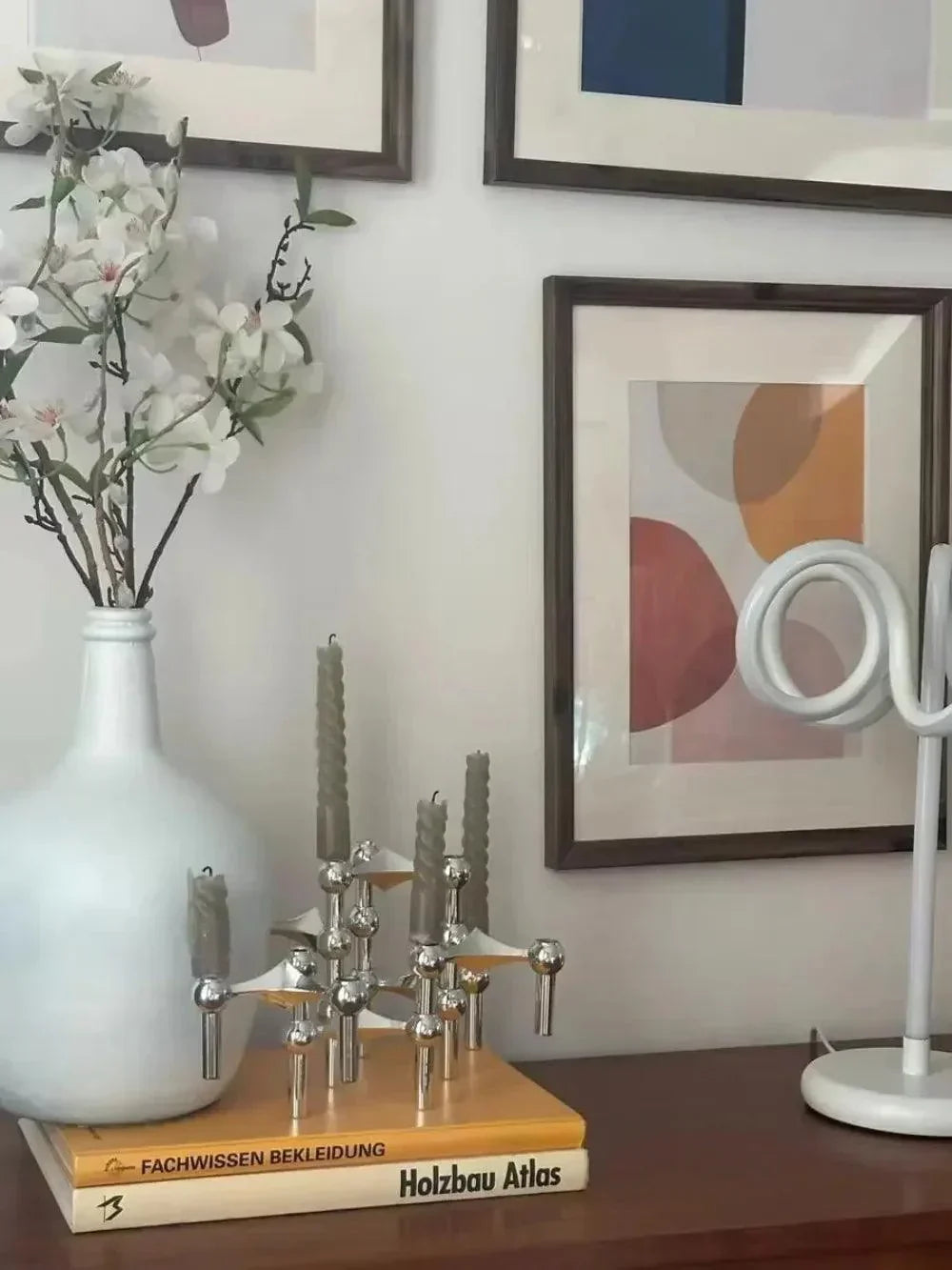 Sleek Metal Candle Holder - Contemporary Silver Stand