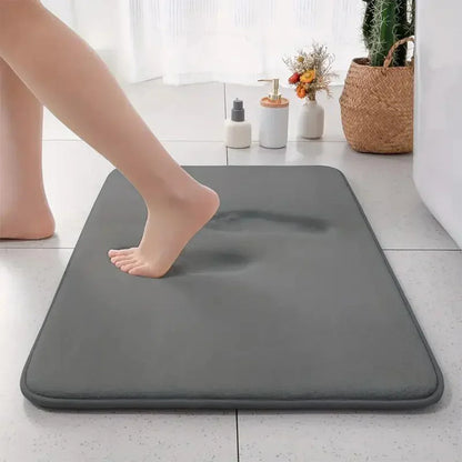 Comfortable Non-Slip Bath Mat with Super Absorbent Material