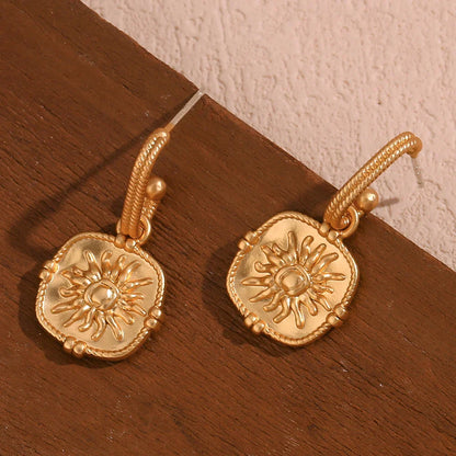 Dainty Yellow Gold Teardrop Earrings