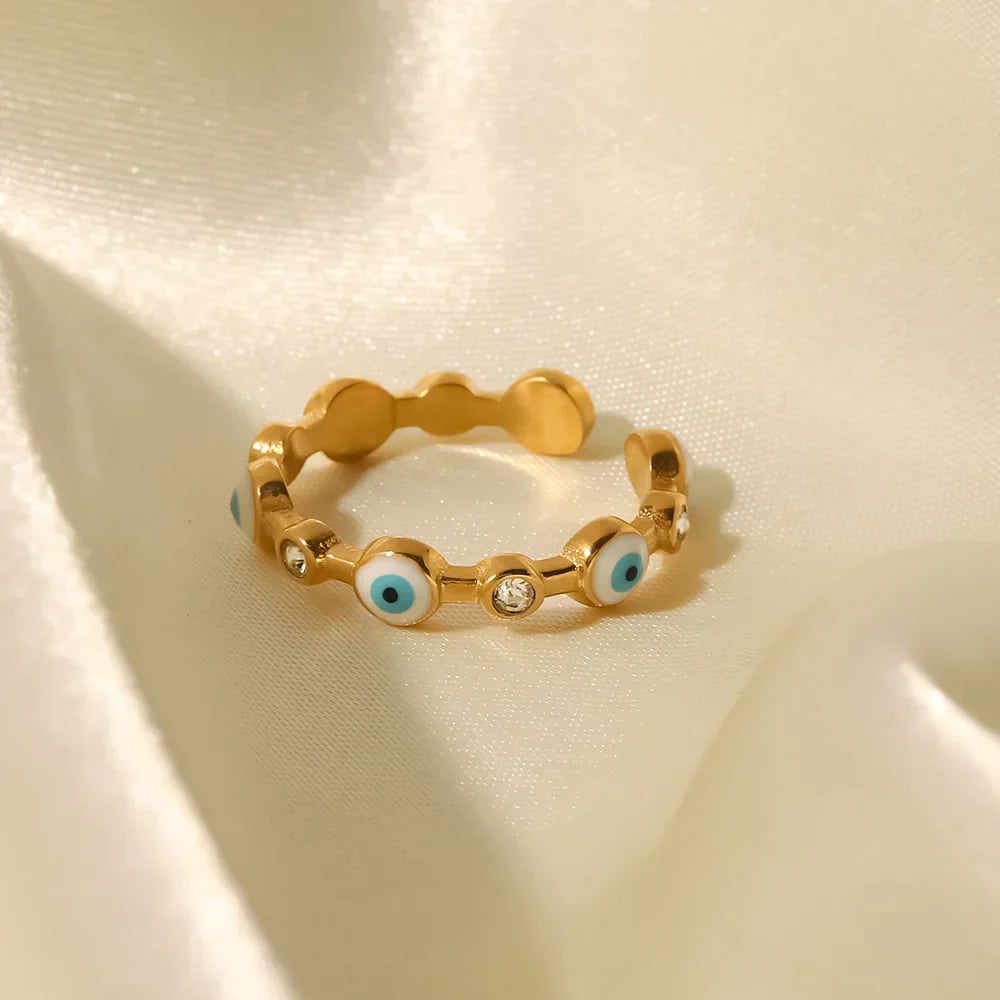Elegant Guarded Diamond Engagement Ring