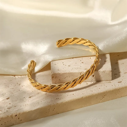Elegant 18k Gold Plated Twist Bangle Bracelet