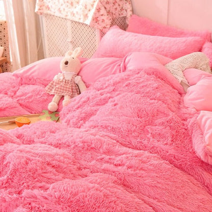 Cozy Comfortable White Bedding Set