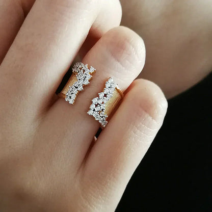 Elegant Sparkle Cocktail Ring