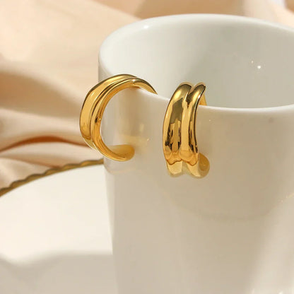 Classic Minimalist Pendant Earrings