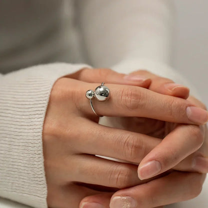 Elegant 14K Gold Double Ball Cocktail Ring