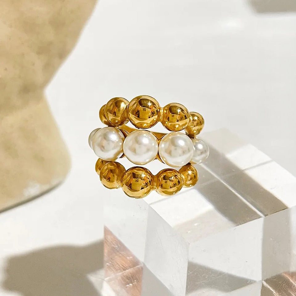 Elegant Golden Pearl Cocktail Ring