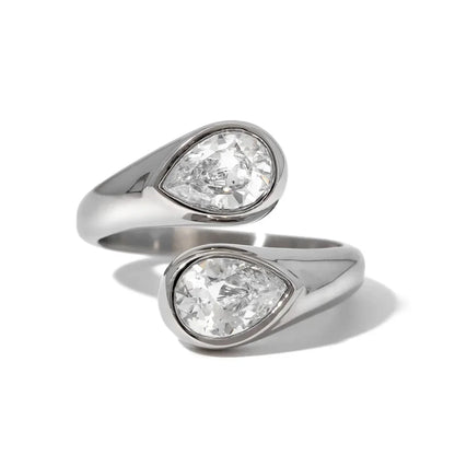 Luxurious Diamond Halo Engagement Ring