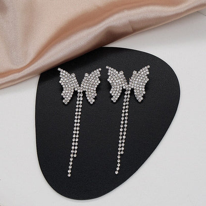 Beautiful Floral Dangling Drop Earrings