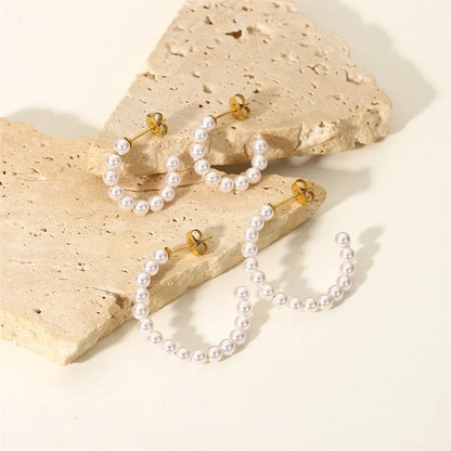 Elegant Simple White Pearl Stud Earrings