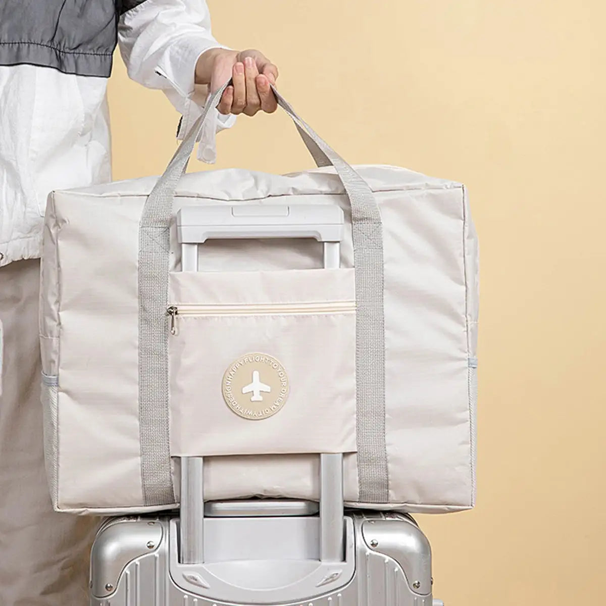 Spacious Folding Luggage Bag with Extra Pockets