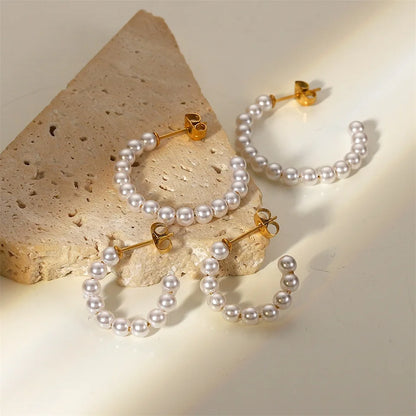 Elegant Simple White Pearl Stud Earrings