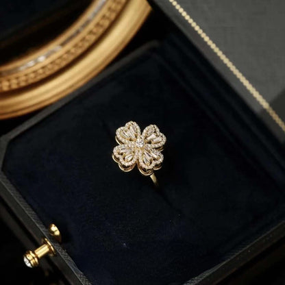 Sparkling Floral Zircon Clover Ring