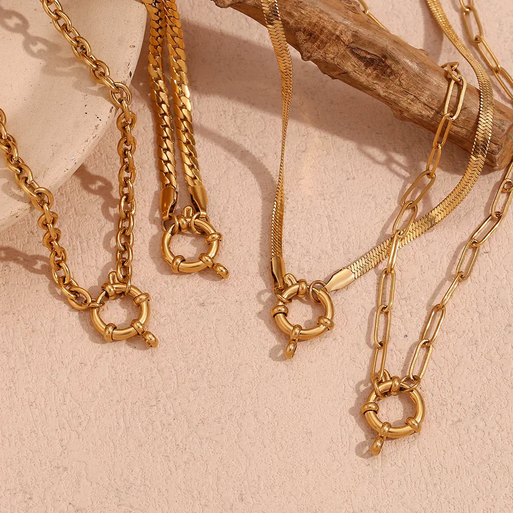 Elegant Gold Bar Link Chain Necklace