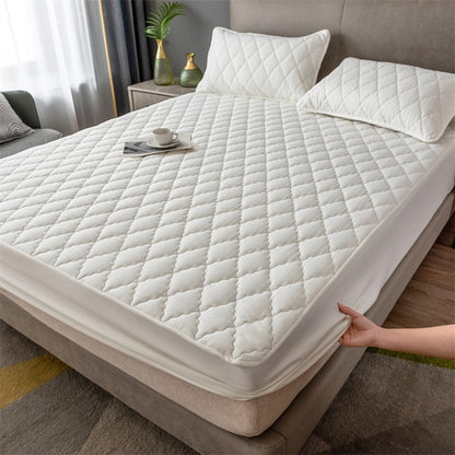 Cool Comfortable Bed Mattress Cover