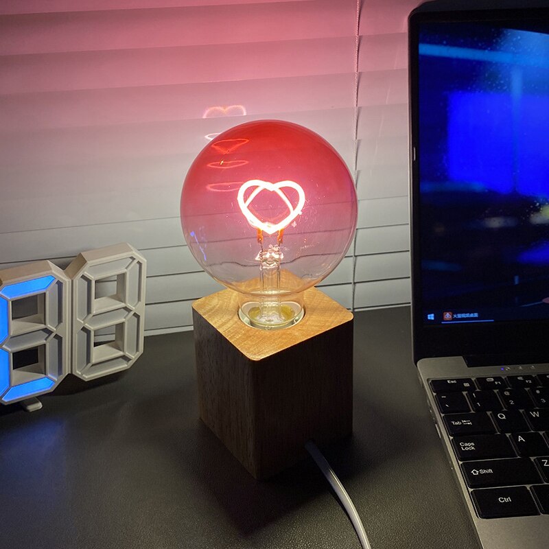 Lovely Red Heart Table Lamp