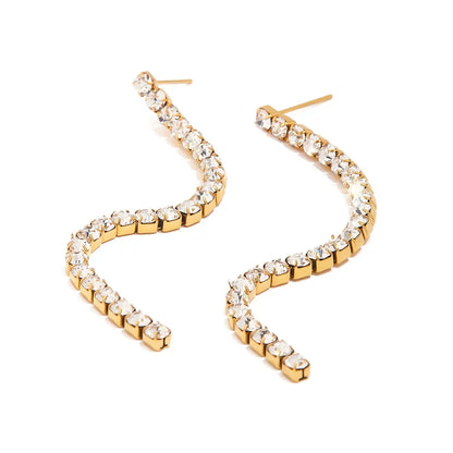 Elegant 18k Gold Tassel Dangle Earrings