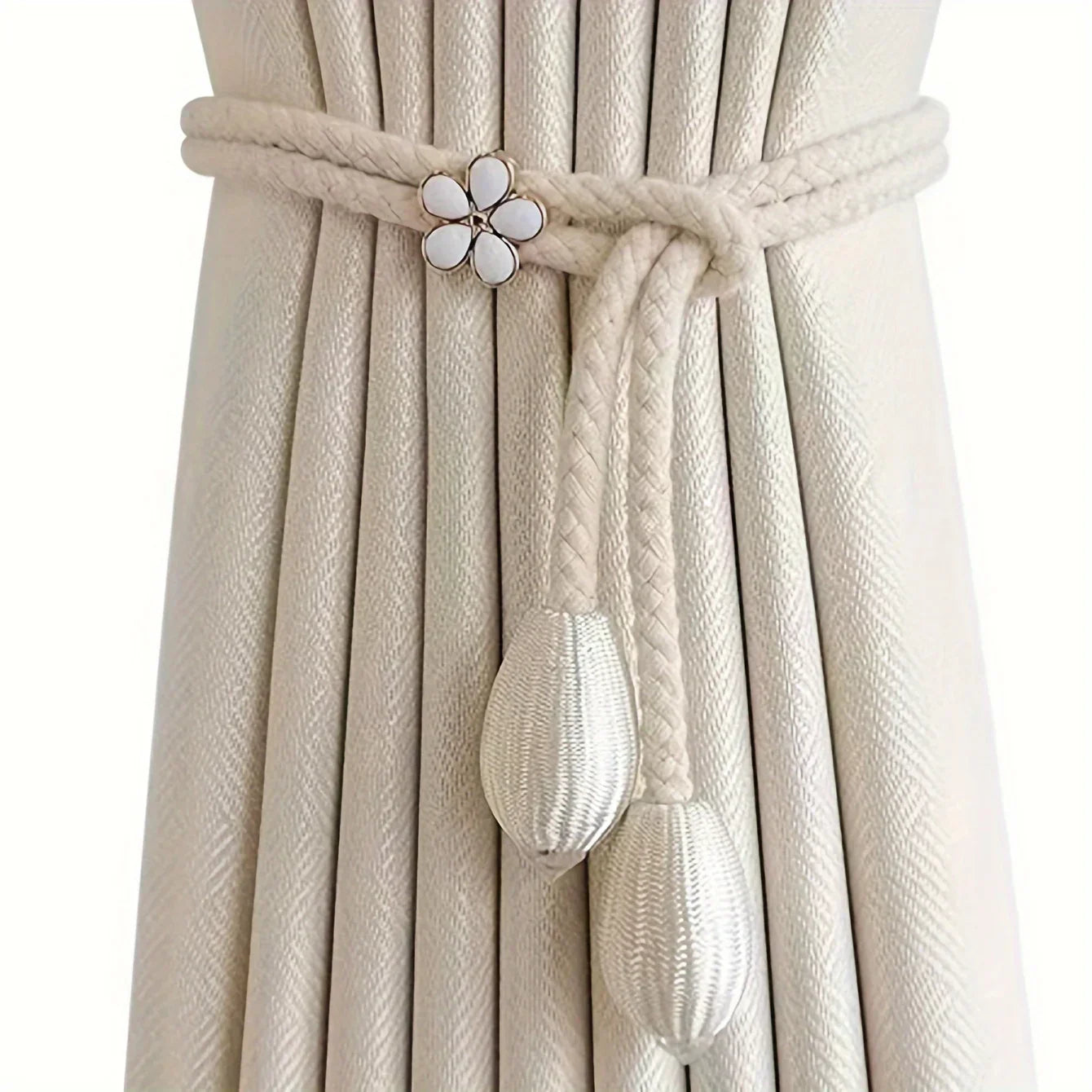 Simple Curtain Holdbacks 2-Pack with Flower Design - Luxicro